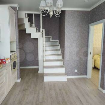 Продается Многокомнатная квартира, 108 м²