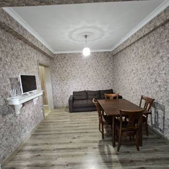 Сдается Многокомнатная квартира, 56 м²