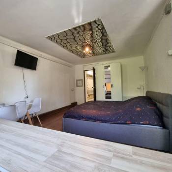 Продается Многокомнатная квартира, 80,3 м²