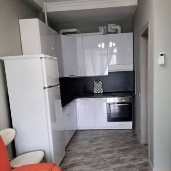 Сдается 1-комнатная квартира, 43 м²