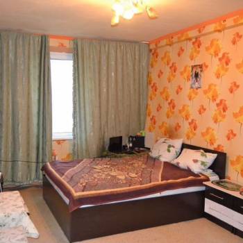 Продается Многокомнатная квартира, 84,4 м²