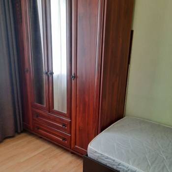 Сдается Многокомнатная квартира, 90 м²