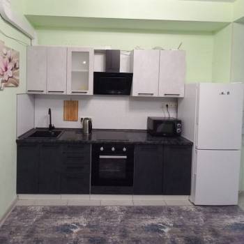 Сдается 1-комнатная квартира, 43 м²