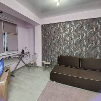 Сдается 1-комнатная квартира, 43 м²