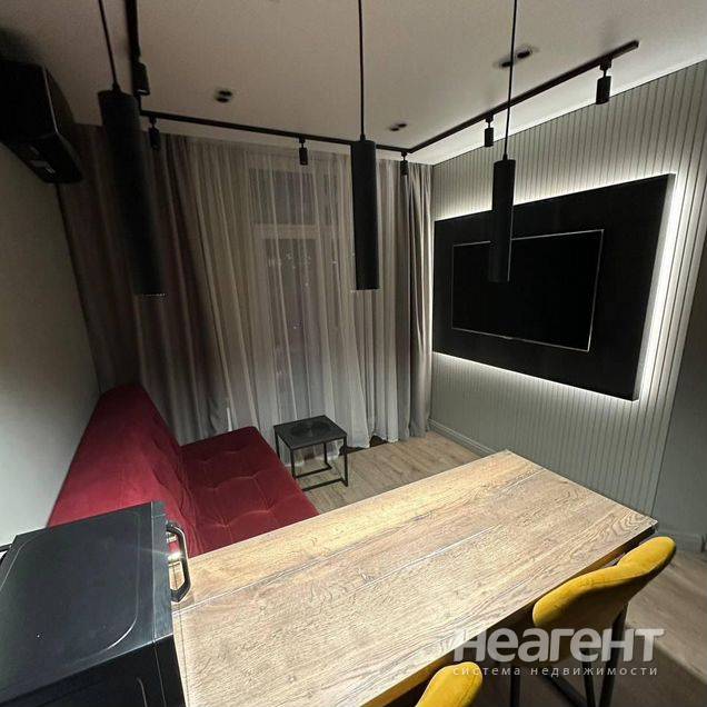 Продажа 1-к квартиры, ЖК Альпийский квартал, переулок Трунова, хозяин