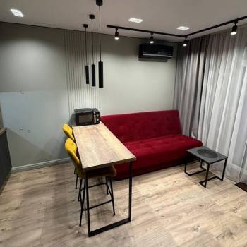 Продается 1-комнатная квартира, 32 м²