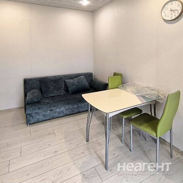 Сдаю 1-комнатную квартиру, ул. Фабрициуса, собственник