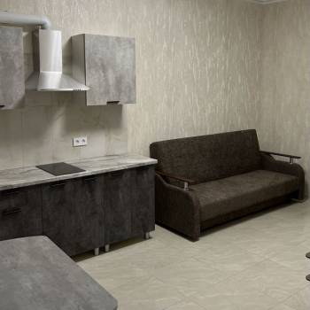 Сдается 1-комнатная квартира, 45 м²