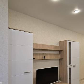 Продается 1-комнатная квартира, 37 м²