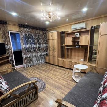 Сдается Многокомнатная квартира, 54 м²