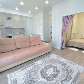 Сдается 1-комнатная квартира, 42 м²