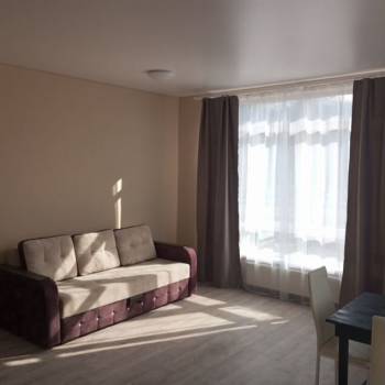 Сдается 1-комнатная квартира, 50 м²