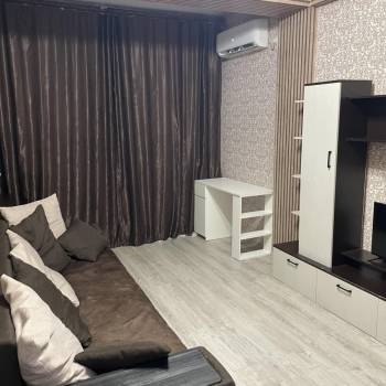 Сдается 2-х комнатная квартира, 50 м²