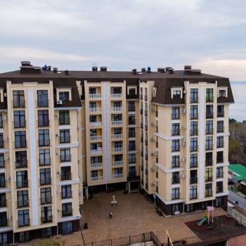 Продается 1-комнатная квартира, 58 м²