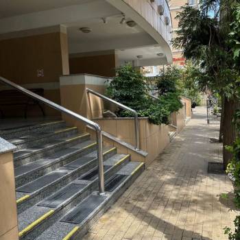 Продается 3-х комнатная квартира, 146 м²