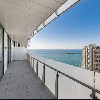 Продается 3-х комнатная квартира, 130 м²