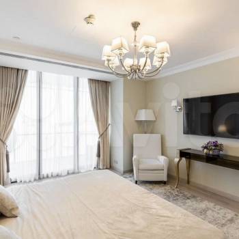 Продается 3-х комнатная квартира, 130 м²