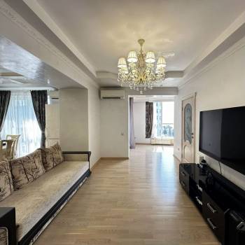 Продается 3-х комнатная квартира, 120 м²