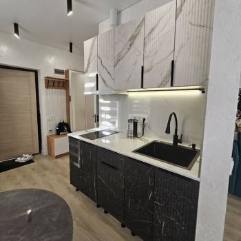 Продается 1-комнатная квартира, 40 м²