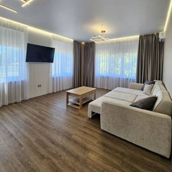 Продается 2-х комнатная квартира, 68,2 м²