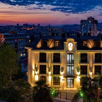 Продается 1-комнатная квартира, 45 м²