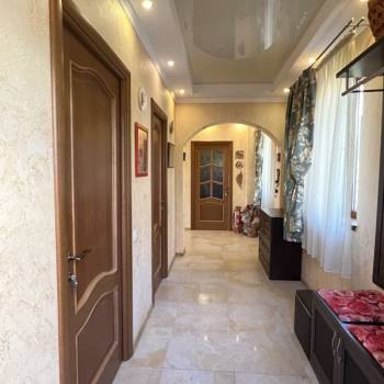 Продается Дом, 244,6 м²