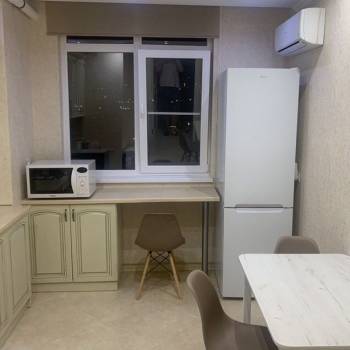 Продается 1-комнатная квартира, 41,3 м²