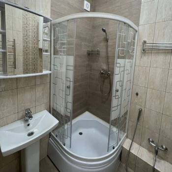 Продается 1-комнатная квартира, 28 м²