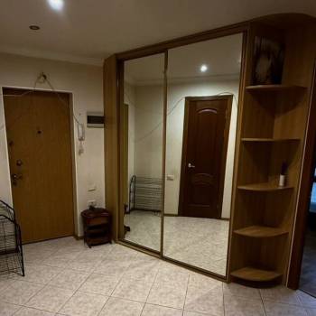 Сдается Многокомнатная квартира, 90 м²