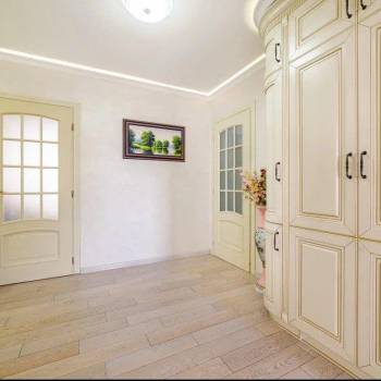 Сдается Многокомнатная квартира, 97 м²