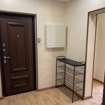 Сдается 2-х комнатная квартира, 85 м²