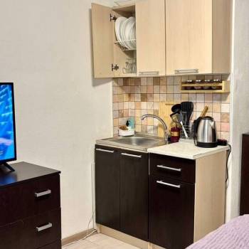 Продается 1-комнатная квартира, 18 м²