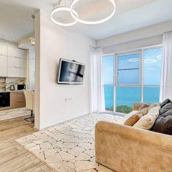 Продается 1-комнатная квартира, 43 м²