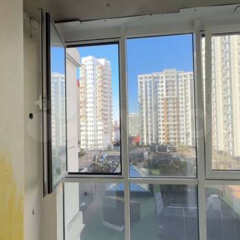 Продается 3-х комнатная квартира, 63 м²