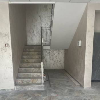 Продается 1-комнатная квартира, 35 м²