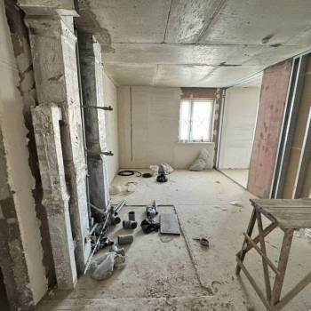 Продается 2-х комнатная квартира, 77 м²