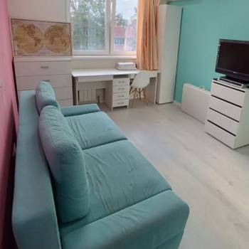 Продается 1-комнатная квартира, 39 м²