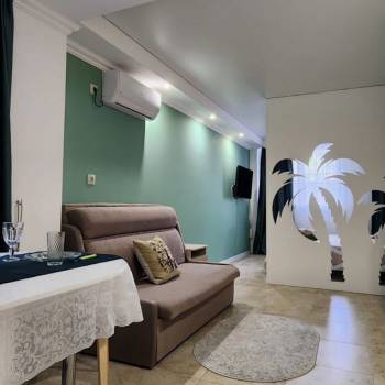 Продается 2-х комнатная квартира, 42 м²