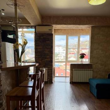 Сдается 1-комнатная квартира, 40 м²