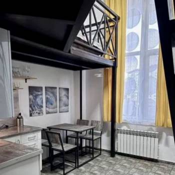 Продается 1-комнатная квартира, 32 м²