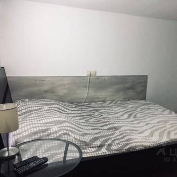 Продается 1-комнатная квартира, 32 м²