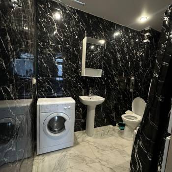 Сдается 2-х комнатная квартира, 75 м²