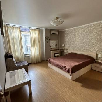 Сдается 1-комнатная квартира, 46 м²