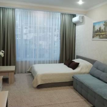 Продается 1-комнатная квартира, 30,4 м²