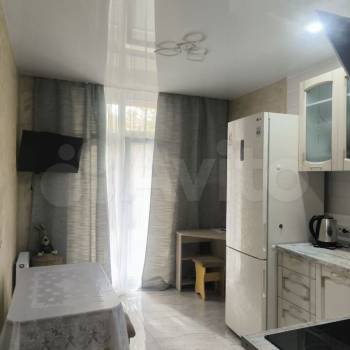 Сдается 1-комнатная квартира, 45 м²