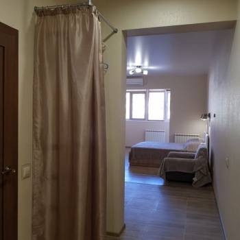 Продается 1-комнатная квартира, 38 м²