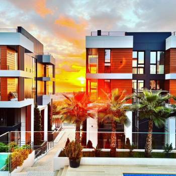 Продается 1-комнатная квартира, 81 м²