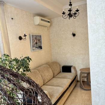 Сдается 2-х комнатная квартира, 72 м²