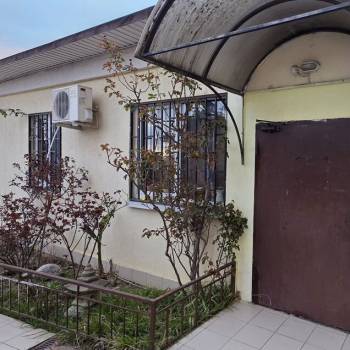 Продается 1-комнатная квартира, 42,6 м²