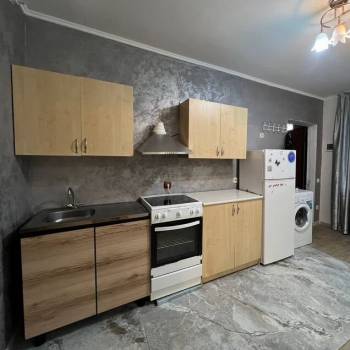 Сдается 1-комнатная квартира, 38 м²